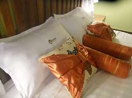 Engiri Game Lodge and Campsite