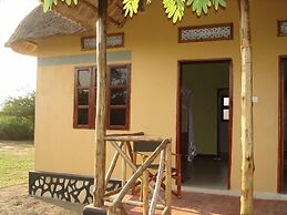 Engiri Game Lodge and Campsite