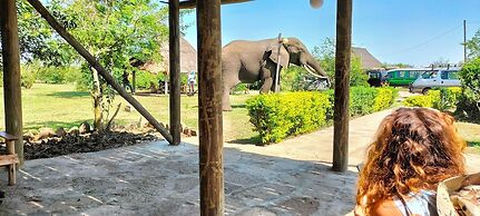 Engiri Game Lodge and Campsite