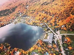 Entourage sur-le-Lac