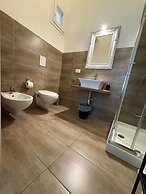 Nenetta Rooms