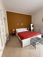 Nenetta Rooms