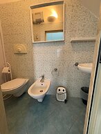 Nenetta Rooms