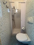 Nenetta Rooms