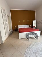 Nenetta Rooms