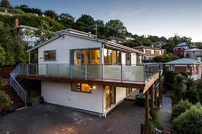 Baldwin Street BNB