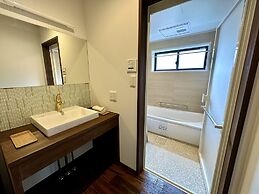 Inase Otsu Machiya Bed & Breakfast