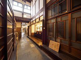 Inase Otsu Machiya Bed & Breakfast