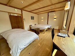 Inase Otsu Machiya Bed & Breakfast