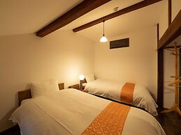 Inase Otsu Machiya Bed & Breakfast