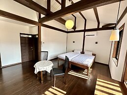 Inase Otsu Machiya Bed & Breakfast