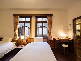 Inase Otsu Machiya Bed & Breakfast