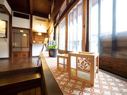 Inase Otsu Machiya Bed & Breakfast