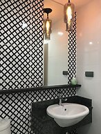 The Link Onnut by May