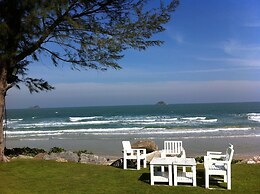 Away Baan Nub Kluen Beachfront at HuaHin