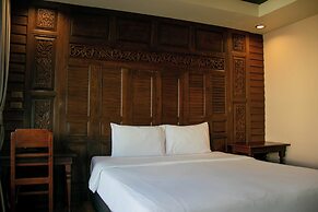 Lamphu Tree House Boutique Hotel