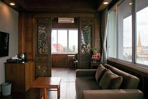 Lamphu Tree House Boutique Hotel