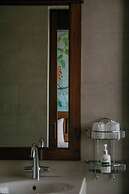 Lamphu Tree House Boutique Hotel