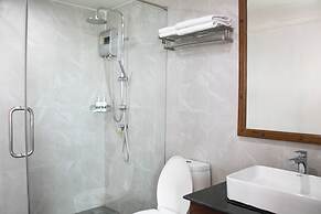 Lamphu Tree House Boutique Hotel