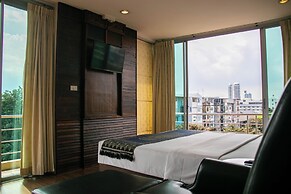 Lamphu Tree House Boutique Hotel