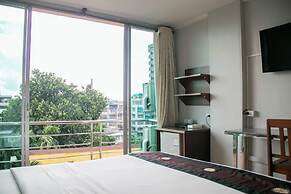 Lamphu Tree House Boutique Hotel