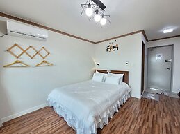 Starlightdrops Pension