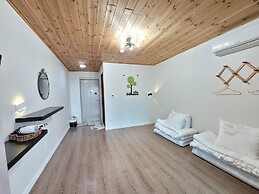 Starlightdrops Pension