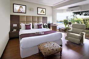 Manas Resort with Petting Zoo