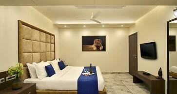 Manas Resort with Petting Zoo