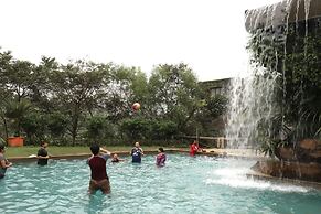 Manas Resort with Petting Zoo