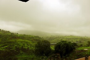 Manas Resort with Petting Zoo