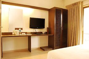 Manas Resort with Petting Zoo