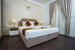 La Villa Suites Hotel