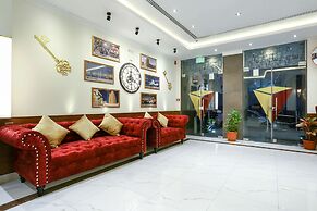 La Villa Suites Hotel