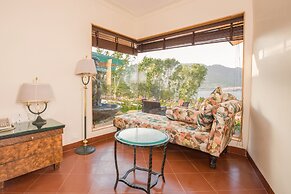 Residency Lake Resort and Spa