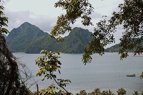 The Birdhouse El Nido - Glamping