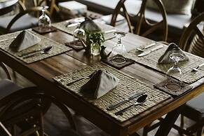 The Birdhouse El Nido - Glamping