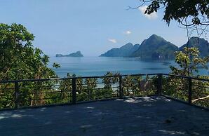 The Birdhouse El Nido - Glamping