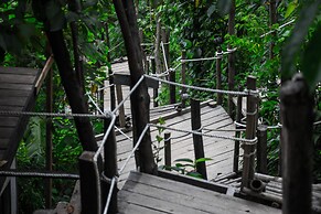 The Birdhouse El Nido - Glamping