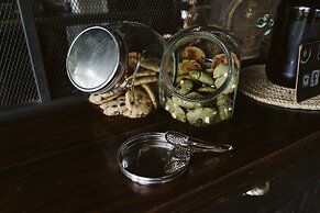 The Birdhouse El Nido - Glamping