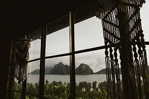 The Birdhouse El Nido - Glamping