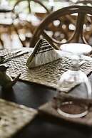 The Birdhouse El Nido - Glamping