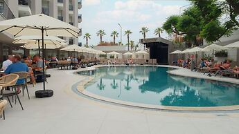 Kleopatra Dreams Beach Hotel