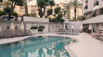 Kleopatra Dreams Beach Hotel
