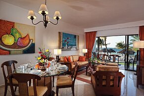 The Royal Cancun All Villas Resort - All Inclusive