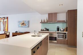 Private Penthouse 407