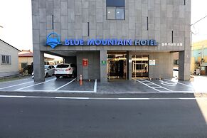 Blue Mountain Hotel