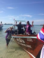 Lipe Camping Zone & Bungalows