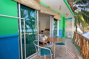 Bluewaves Beach House