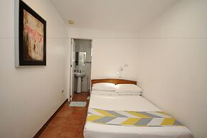 Bluewaves Beach House